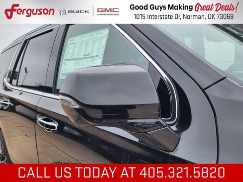 New 2026 GMC Yukon Denali w/ Denali Reserve Package AWD/4WD image 10