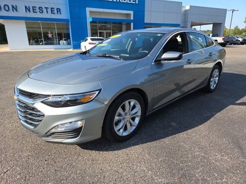 Used 2024 Chevrolet Malibu LT image 4