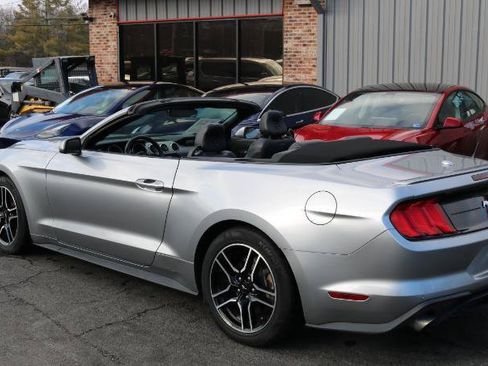 Used 2021 Ford Mustang Premium RWD image 6