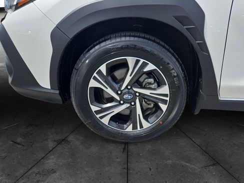 Certified 2025 Subaru Crosstrek 2.0i Premium image 14