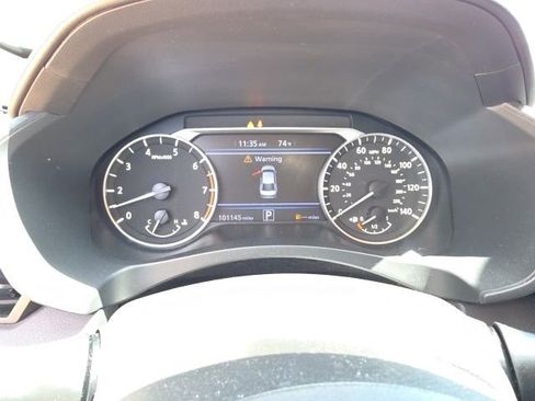 Used 2022 Nissan Altima 2.5 SR w/ Midnight Edition Package FWD image 16