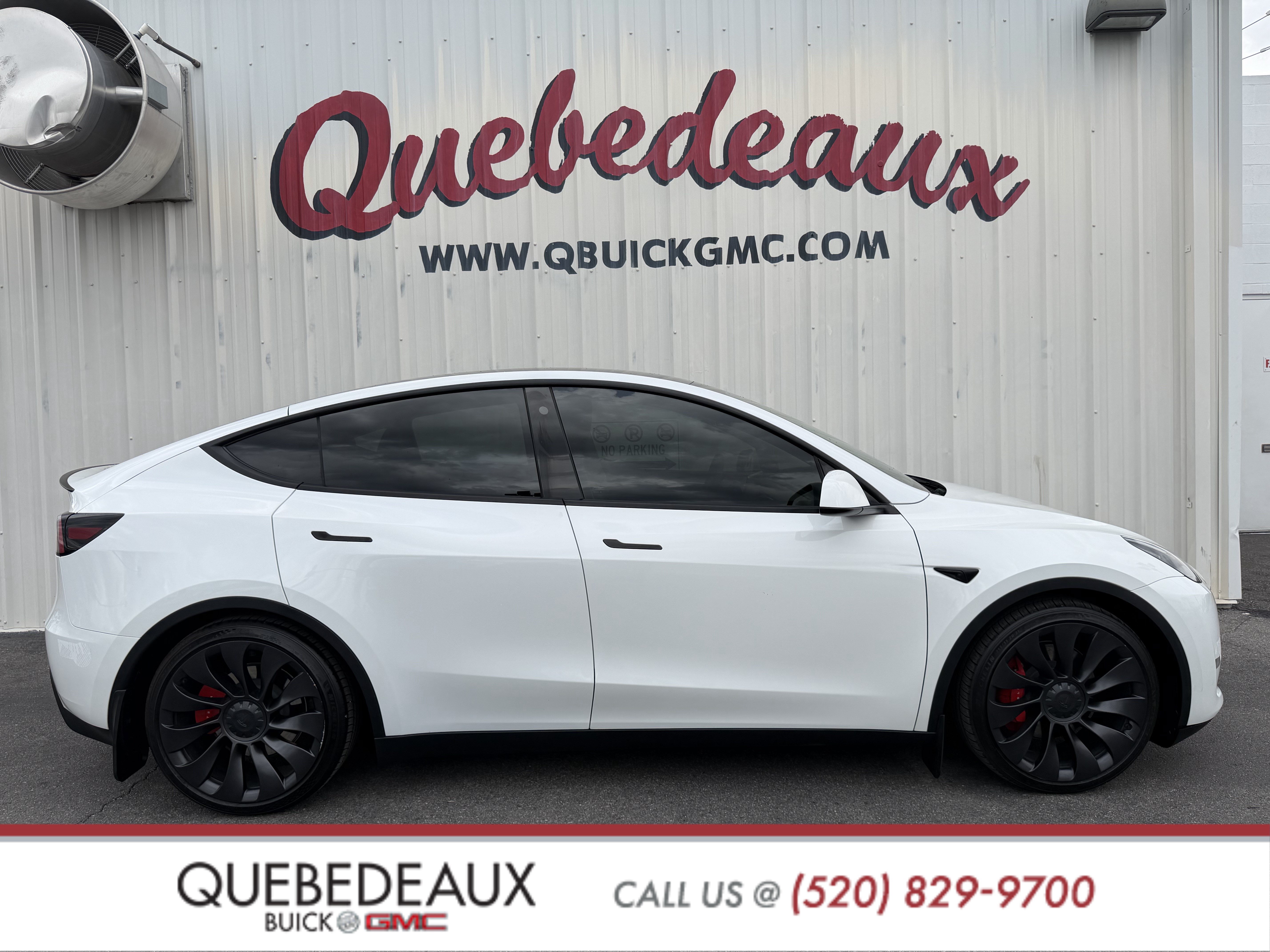 Used 2023 Tesla Model Y Performance AWD/4WD image 7