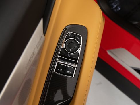 Used 2020 Chevrolet Corvette Stingray Premium Cpe w/ 3LT Preferred Equipment Group RWD image 19