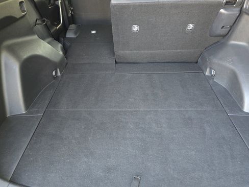 Used 2023 Toyota RAV4 LE image 17