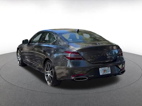 Used 2025 Genesis G70 2.5T image 11
