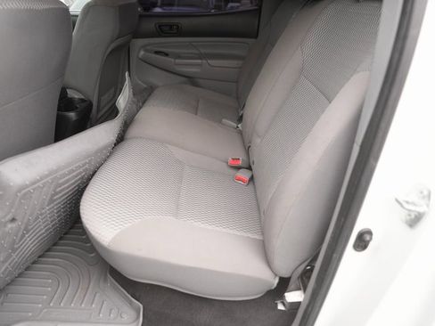 Used 2013 Toyota Tacoma 4x4 Double Cab image 12