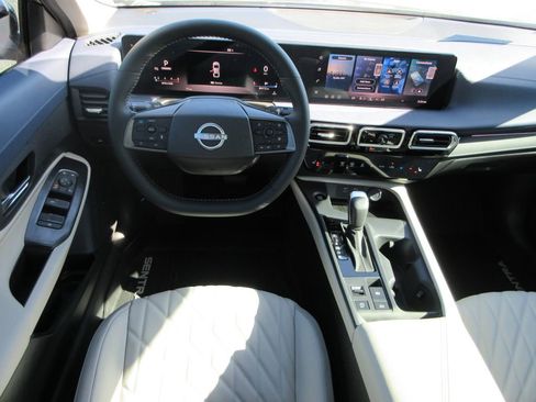 New 2026 Nissan Sentra SL w/ Floor Mat Package FWD image 12