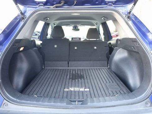 Used 2022 Toyota Corolla Cross LE image 30