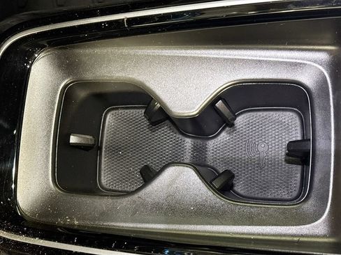 Certified 2023 Volkswagen ID.4 Pro S AWD/4WD image 16