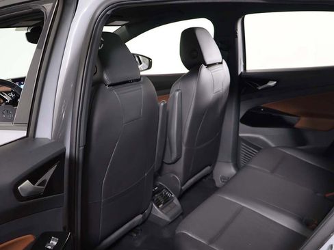 Used 2021 Volkswagen ID.4 Pro S w/ ID.4 Protection Package image 31