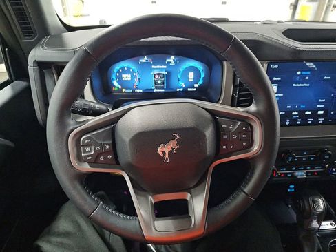 Used 2025 Ford Bronco Outer Banks image 16