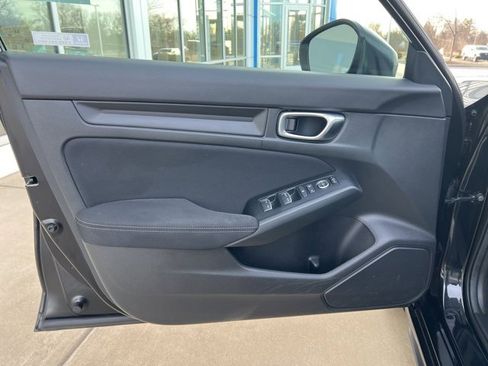 Certified 2024 Honda Civic Sport image 17