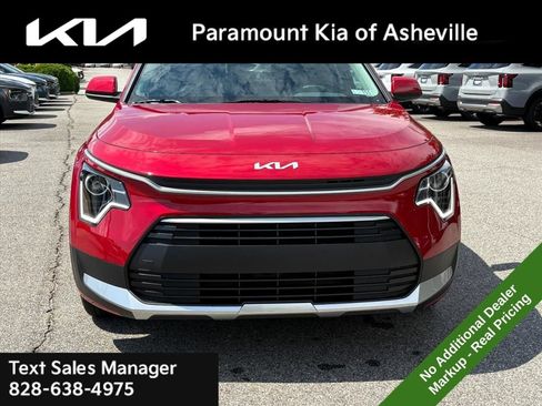New 2026 Kia Niro LX FWD image 2