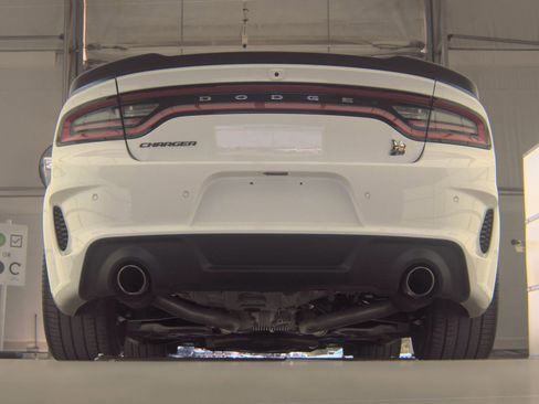 Used 2020 Dodge Charger Scat Pack RWD image 8