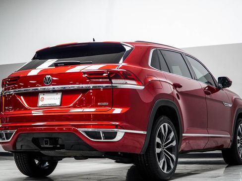 Used 2020 Volkswagen Atlas Cross Sport SEL Premium R-Line AWD/4WD image 12