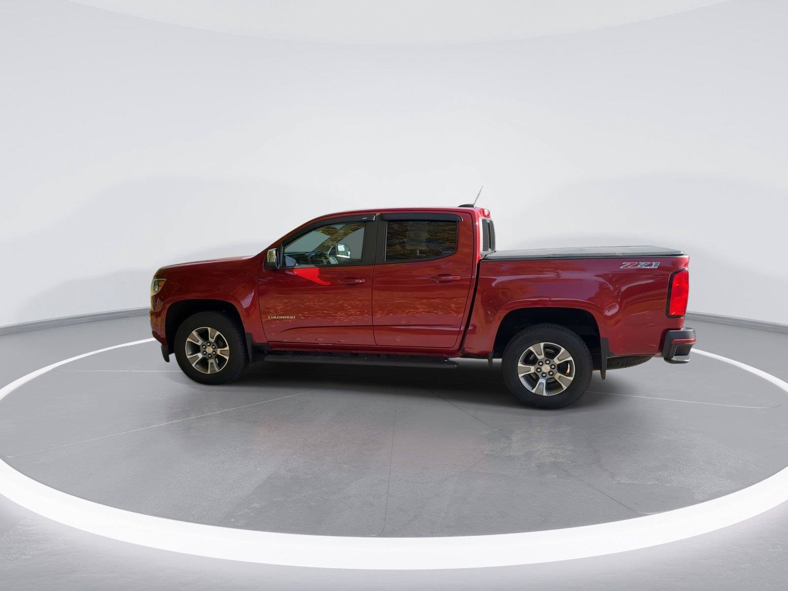 Used 2015 Chevrolet Colorado Z71 AWD/4WD image 6