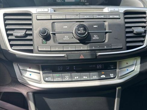 Used 2014 Honda Accord Sport image 30