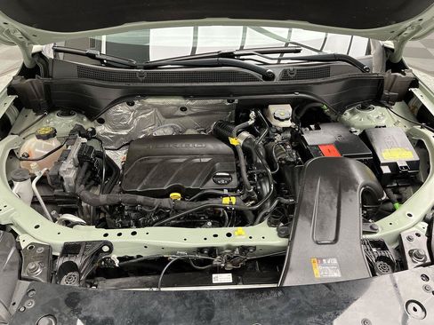 Certified 2024 Chevrolet Trax ACTIV FWD image 26