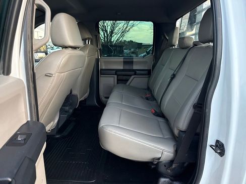 Used 2022 Ford F250 XL w/ Power Equipment Group image 22