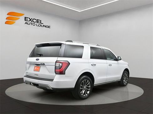 Used 2021 Ford Expedition Limited image 5