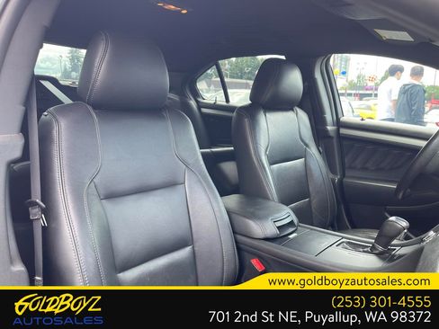 Used 2014 Ford Taurus SEL w/ Equipment Group 201A FWD image 29