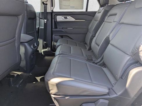 New 2026 Ford Explorer Active RWD image 13