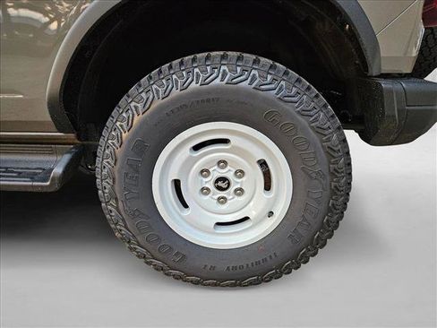 New 2026 Ford Bronco Heritage Edition AWD/4WD image 10