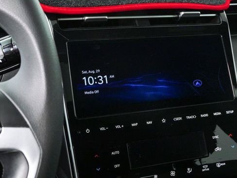 Used 2024 Hyundai Santa Cruz SEL w/ Activity Package FWD image 12