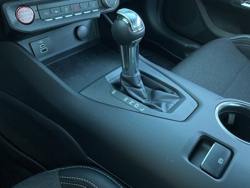 Used 2025 Ford Mustang Coupe image 31