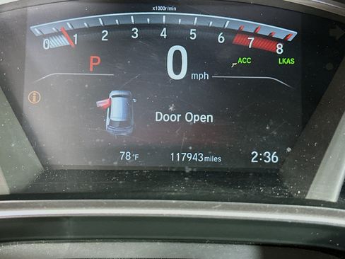 Used 2017 Honda CR-V EX image 19