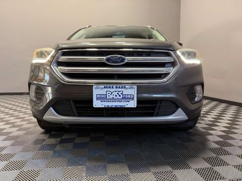 Used 2018 Ford Escape Titanium FWD image 3