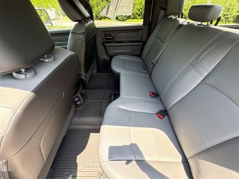 New 2025 RAM 2500 Tradesman w/ Chrome Appearance Group image 22