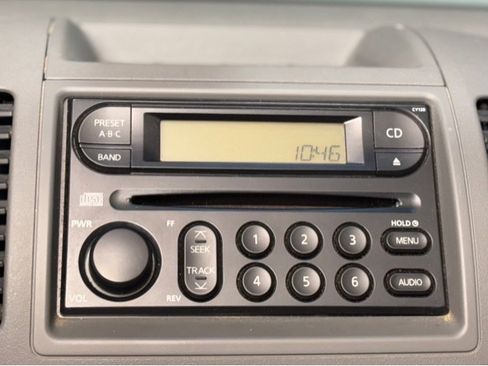 Used 2006 Nissan Frontier XE w/ (G01) XE Preferred Pkg image 28