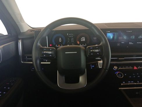 Certified 2025 Hyundai Santa Fe SEL FWD image 12