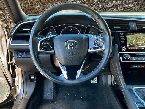 Used 2020 Honda Civic Sport image 5