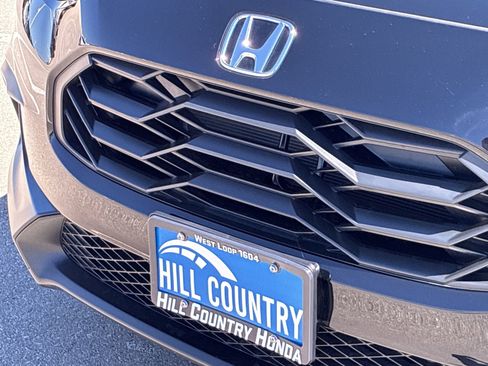 Certified 2026 Honda HR-V Sport image 12