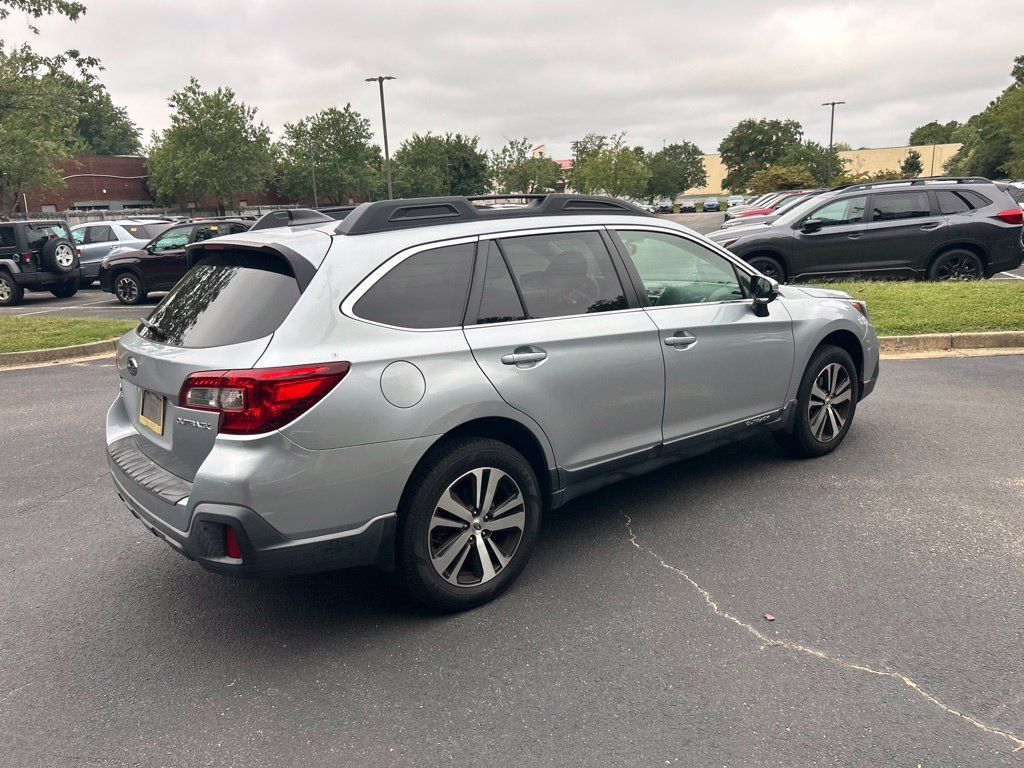 Used 2019 Subaru Outback 2.5i Limited w/ Popular Package #2 AWD/4WD image 3