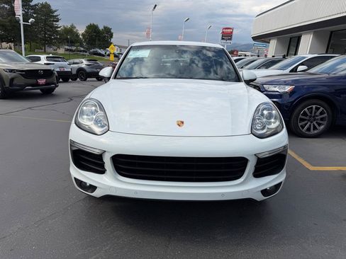 Used 2015 Porsche Cayenne Diesel AWD/4WD image 14