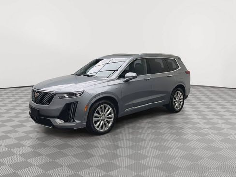 Certified 2023 Cadillac XT6 Premium Luxury w/ Technology Package AWD/4WD image 38