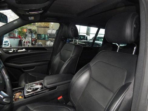 Used 2019 Mercedes-Benz GLS 450 4MATIC w/ Premium 1 Package image 19