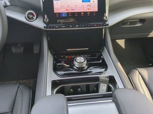 New 2025 Jeep Wagoneer Series II image 18