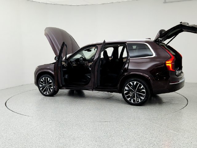 New 2025 Volvo XC90 T8 Plus w/ Protection Package Premier AWD/4WD image 12