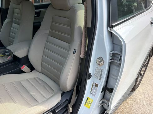 Used 2019 Honda CR-V LX image 22