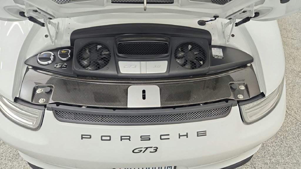 Used 2015 Porsche 911 GT3 RWD image 41