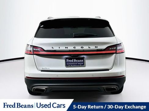 Certified 2022 Lincoln Nautilus Black Label AWD/4WD image 7