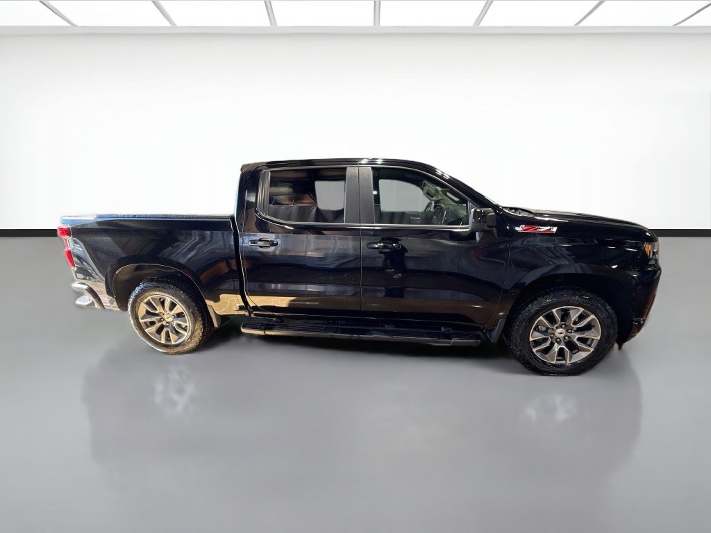 Used 2022 Chevrolet Silverado 1500 RST AWD/4WD image 5