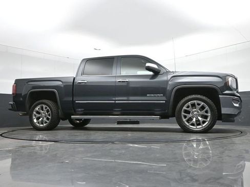 Used 2018 GMC Sierra 1500 SLT w/ SLT Premium Package image 11