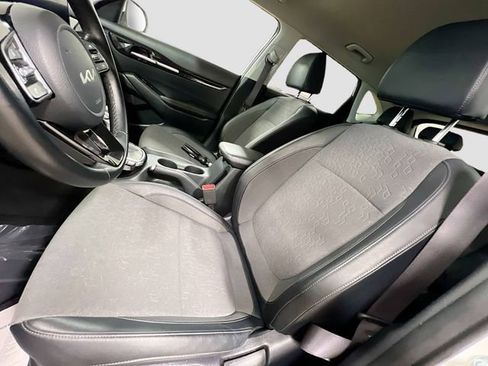 Certified 2024 Kia Seltos S image 20