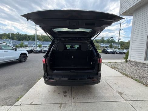 Used 2023 Toyota Sequoia SR5 w/ TRD Off-Road Package AWD/4WD image 43