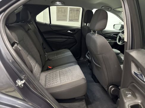 Used 2022 Chevrolet Equinox LT image 33